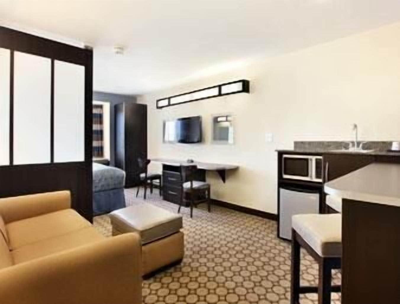 Microtel Inn&Suites by Wyndham Spring Hill/Weeki Wachee Zimmer foto